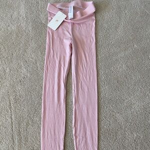 Fabletics restorekint leggings